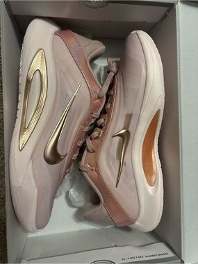 Nike A1s Women's 8.5 Blush Pink Sneakers with Metallic Gold Swoosh A’ja Wilson